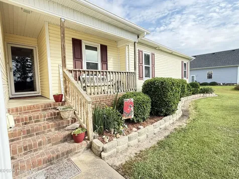576 Ludford Road Elizabeth City NC 27909