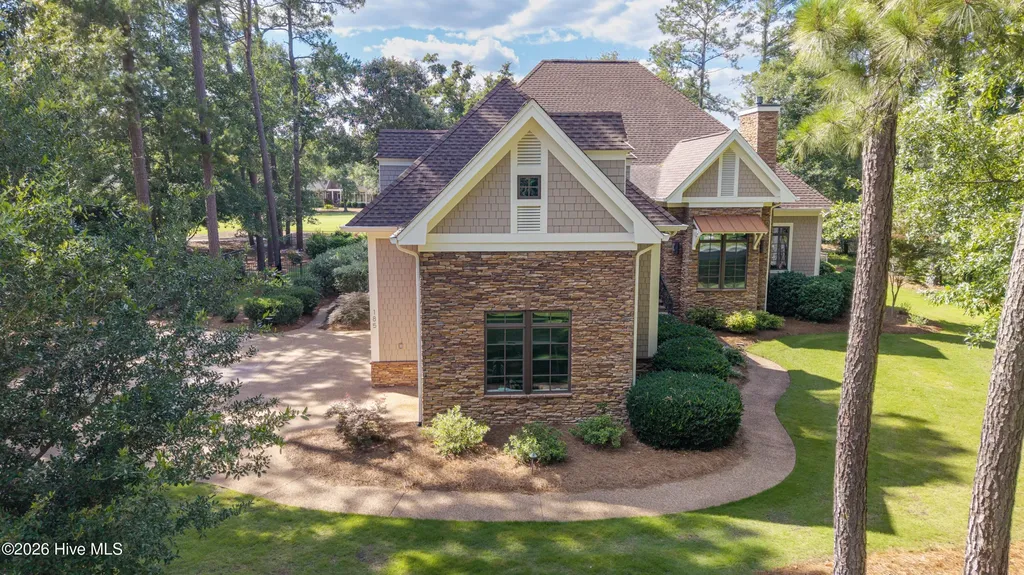 185 Red Berry Drive Wallace NC 28466