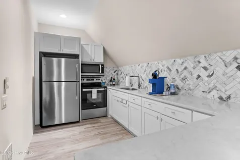 185 Red Berry Drive Wallace NC 28466