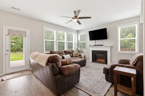218 Woodsrun Street Raeford NC 28376