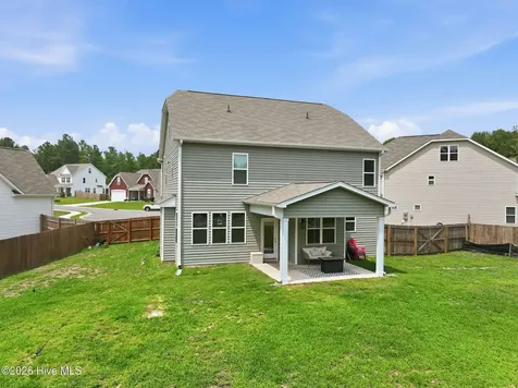 218 Woodsrun Street Raeford NC 28376