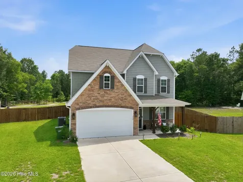 218 Woodsrun Street Raeford NC 28376