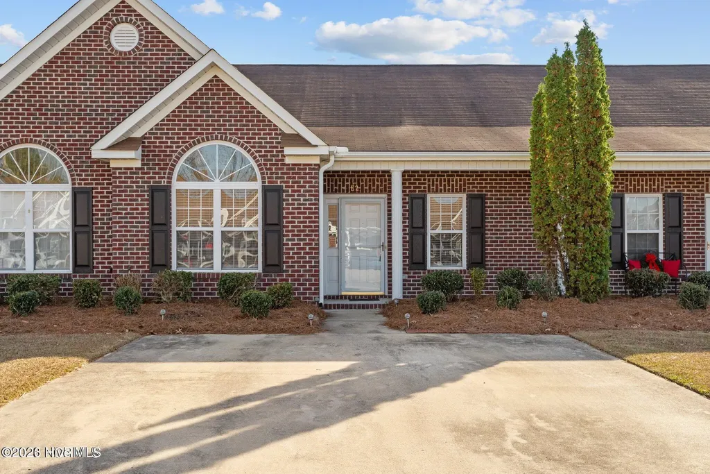 140 Oak Towne Drive Greenville NC 27858