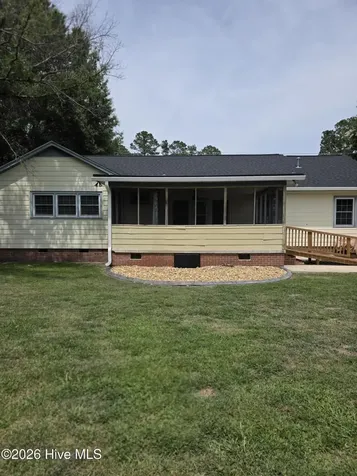 2206 Carey Road Kinston NC 28504