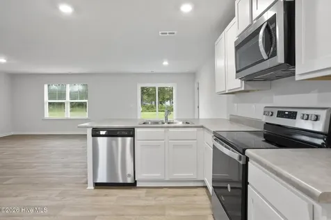 111 Cassidy Lane Holly Ridge NC 28445