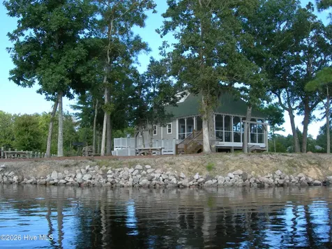 117 Plantation Passage Drive SE Bolivia NC 28422
