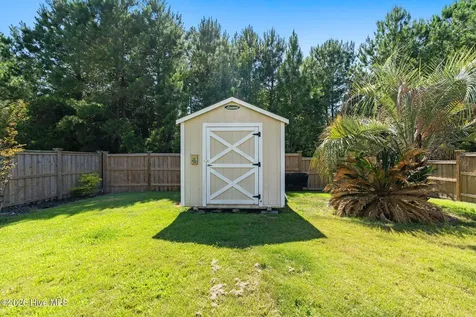 133 Tylers Cove Way Winnabow NC 28479