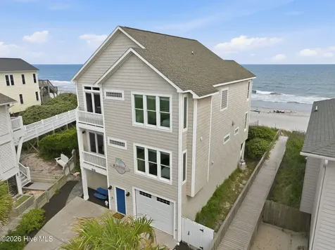 816 S Shore Drive Surf City NC 28445