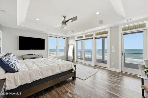 816 S Shore Drive Surf City NC 28445