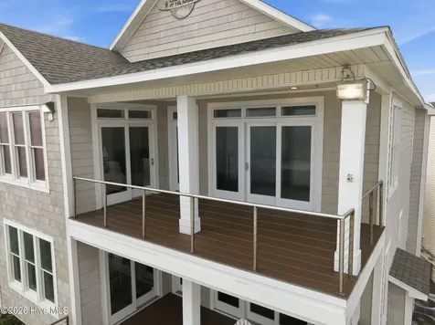 816 S Shore Drive Surf City NC 28445