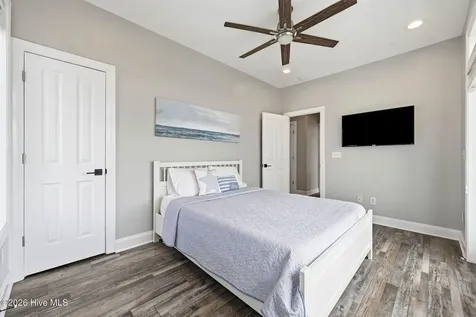 816 S Shore Drive Surf City NC 28445