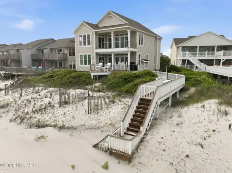 816 S Shore Drive Surf City NC 28445