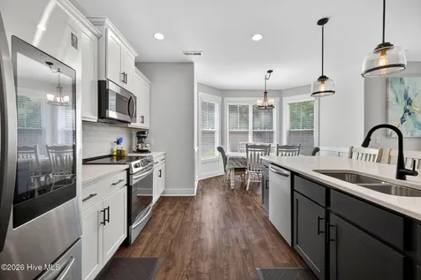 5425 Sharp Acorn Court Wilmington NC 28409