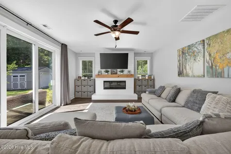 5425 Sharp Acorn Court Wilmington NC 28409