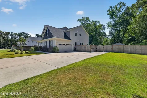 5425 Sharp Acorn Court Wilmington NC 28409