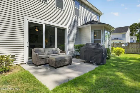 5425 Sharp Acorn Court Wilmington NC 28409