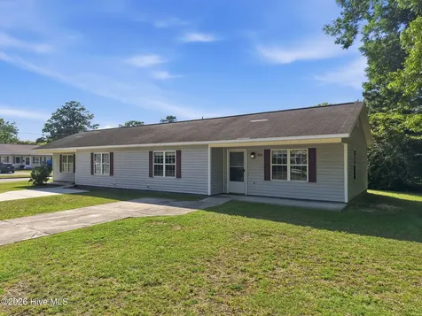 303 Louise Avenue Jacksonville NC 28540