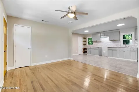 412 E 18th Street Scotland Neck NC 27874