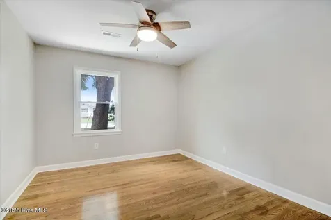 412 E 18th Street Scotland Neck NC 27874