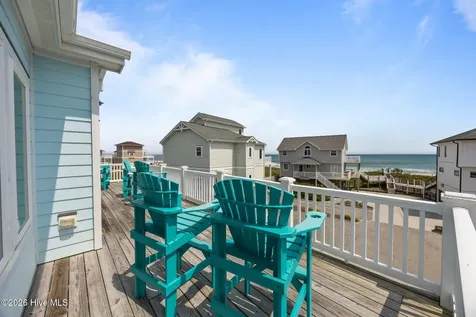 130 & 132 N Permuda Wynd Drive North Topsail Beach NC 28460