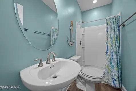 130 & 132 N Permuda Wynd Drive North Topsail Beach NC 28460