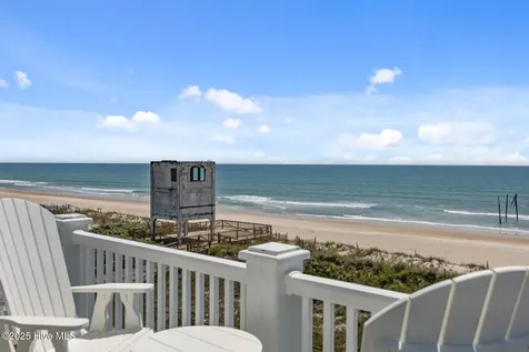 130 & 132 N Permuda Wynd Drive North Topsail Beach NC 28460