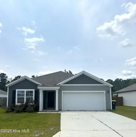 631 Avington Lane NE Leland NC 28451