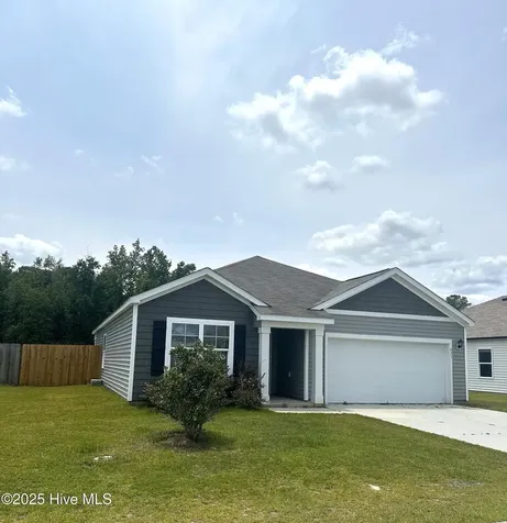 631 Avington Lane NE Leland NC 28451