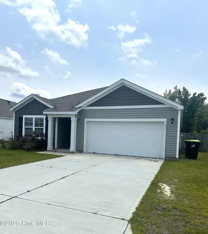 631 Avington Lane NE Leland NC 28451