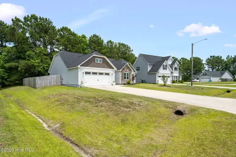 1117 Springdale Drive Jacksonville NC 28540