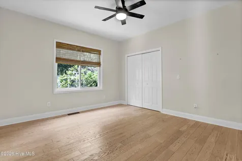 427 Lakeview Drive Hampstead NC 28443
