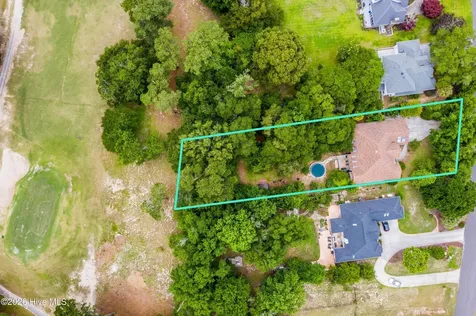 427 Lakeview Drive Hampstead NC 28443