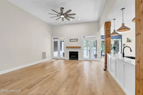 427 Lakeview Drive Hampstead NC 28443