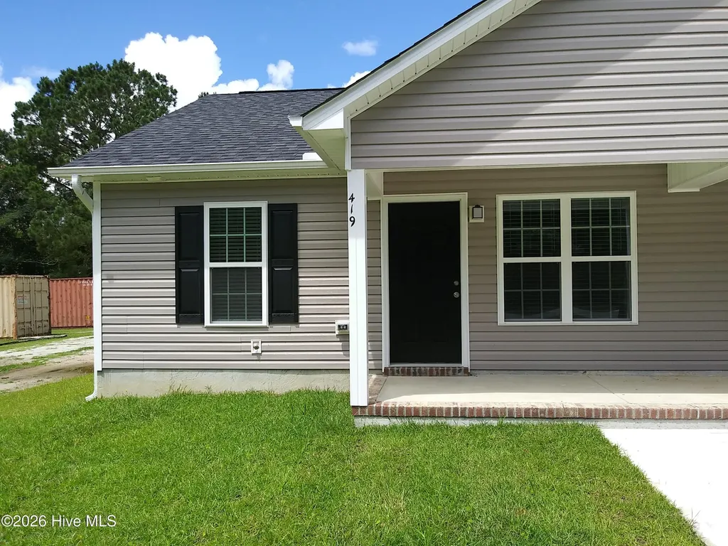 419 Belgrade Swansboro Road Stella NC 28582