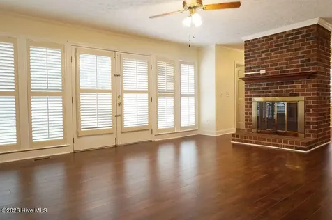 318 Foxhall Court Wilmington NC 28412