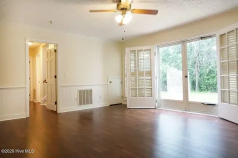 318 Foxhall Court Wilmington NC 28412