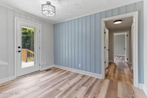 207 Sunset Avenue Whiteville NC 28472
