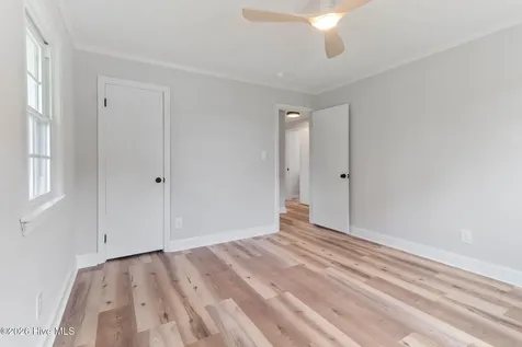 207 Sunset Avenue Whiteville NC 28472