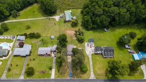 207 Sunset Avenue Whiteville NC 28472