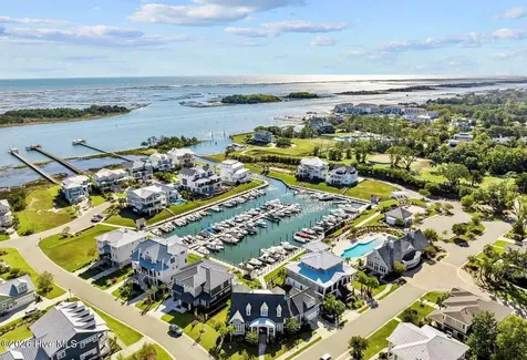 5225 Leisure Circle Wilmington NC 28409