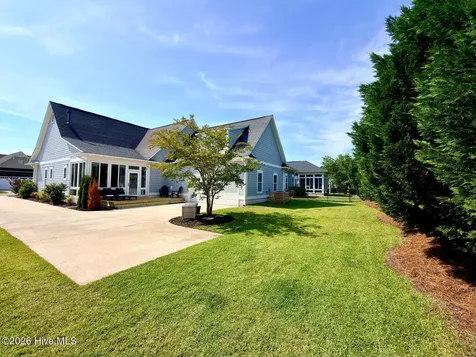 5225 Leisure Circle Wilmington NC 28409