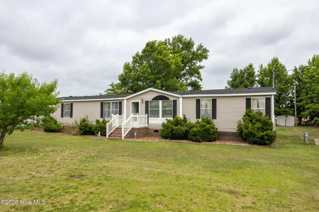 6321 Nc 42 Highway E Elm City NC 27822