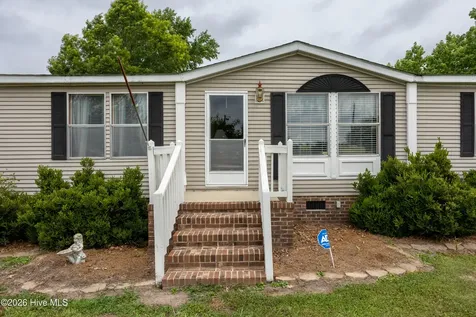 6321 Nc 42 Highway E Elm City NC 27822