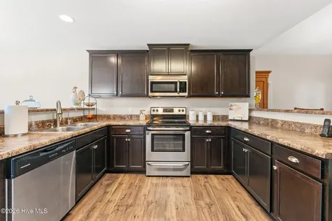 4255 Cherry Laurel Lane SE Southport NC 28461