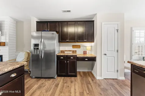 4255 Cherry Laurel Lane SE Southport NC 28461