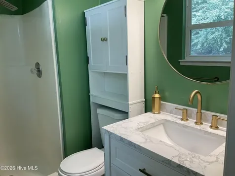 303 S Willow Lane Jacksonville NC 28546