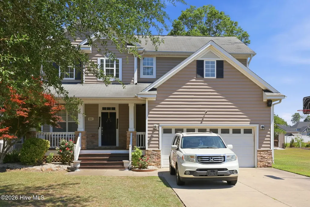 2901 Little Gem Circle Winterville NC 28590