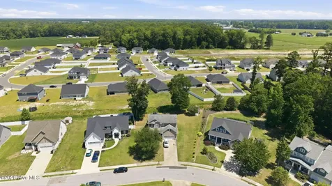 2901 Little Gem Circle Winterville NC 28590