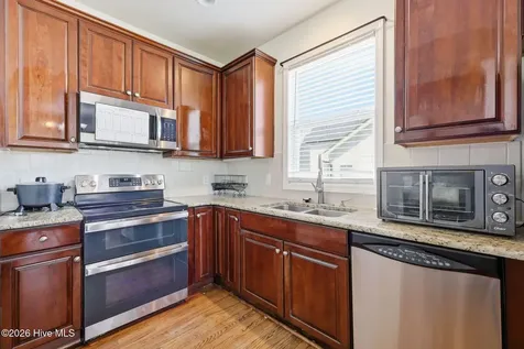 2901 Little Gem Circle Winterville NC 28590