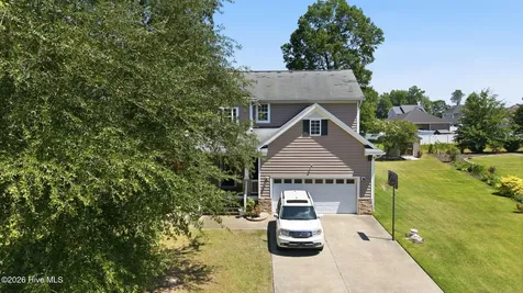 2901 Little Gem Circle Winterville NC 28590